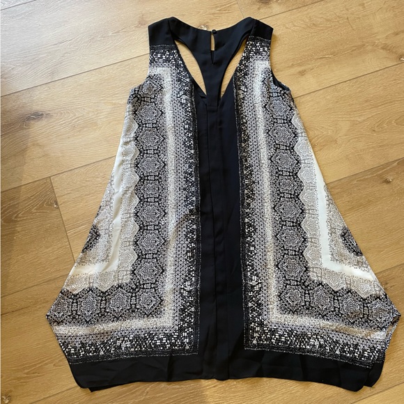 BCBG MaxAzria NWOT Women’s Dress. XXS - Picture 8 of 10